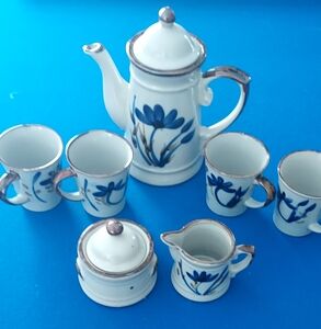 Stone ware tea set